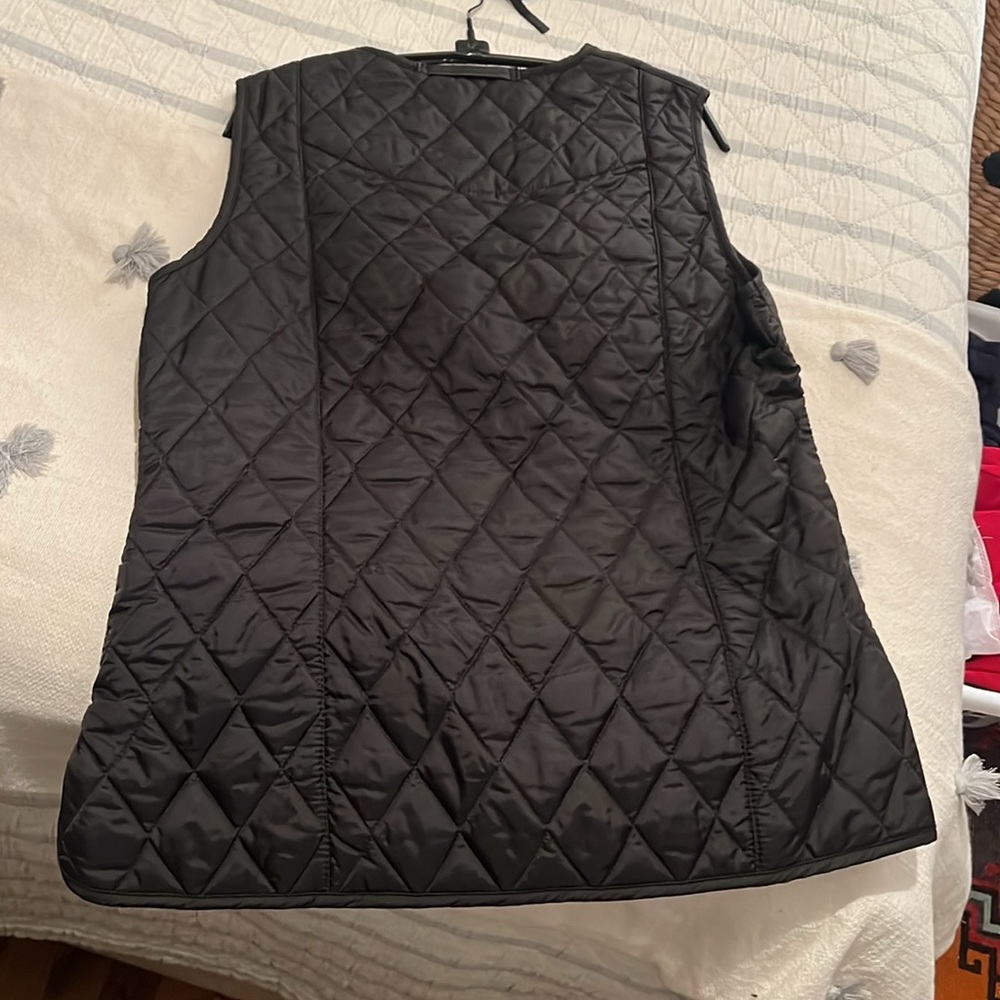 Barbour Black Quilted Vest - Picture 7 of 7